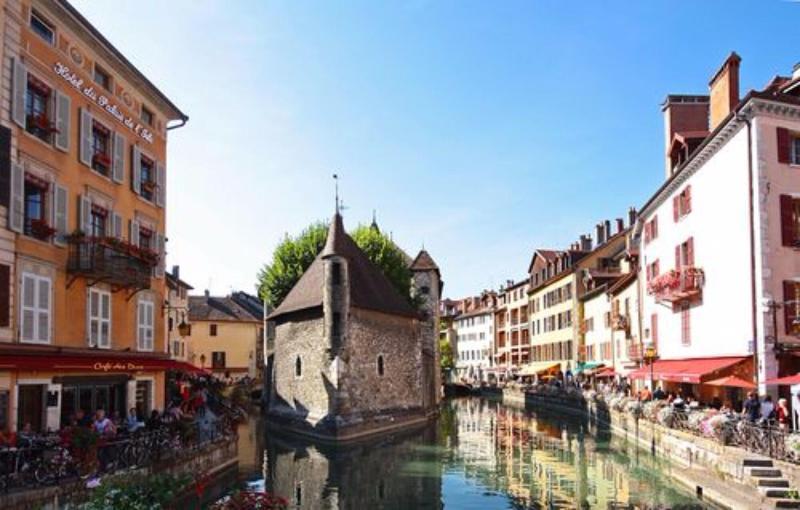 Village Club Les Balcons Du Lac D'Annecy - Neaclub Sevrier Bagian luar foto